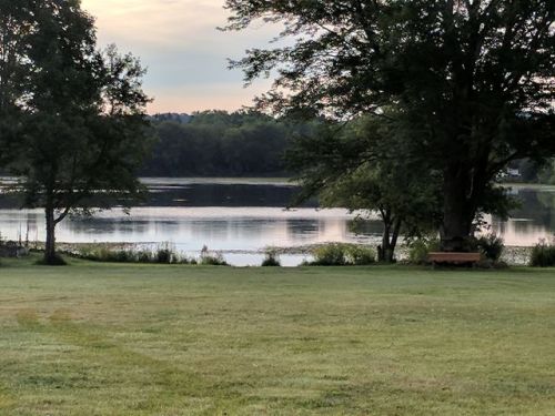 940 Farms Rd, Wallingford, CT 06492-1808