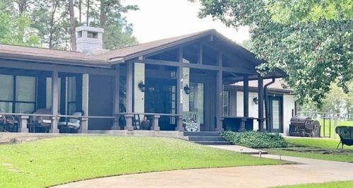 556 Longleaf Dr, Browndell, TX 75931-9704