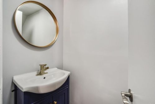 5797 Menorca Dr, San Diego CA  92124-1105 exterior