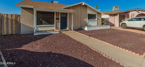5222 41st Dr, Phoenix AZ  85019-2411 exterior