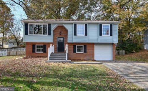 6810 Estate Ln, Fredericksburg, VA 22407-6245