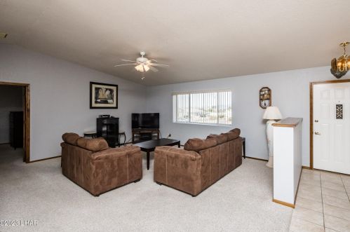 3886 Whaler Dr, Lake Havasu City, AZ 86406-4304