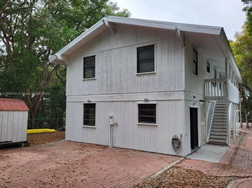 243 Buttonwood Shores Dr, Key Largo FL  33037-2442 exterior