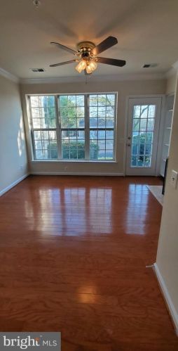 8187 Halley Ct, Lorton, VA 22079-2919