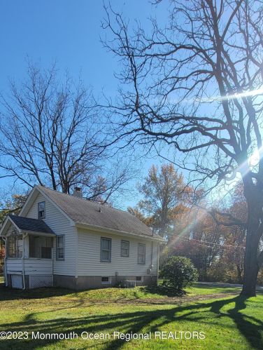 181 Whitesville Rd, Jackson Twp NJ  08527-5119 exterior