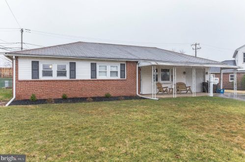 2916 Penn Square Rd, Norristown, PA 19401-1314