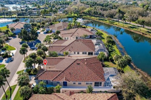 5041 Ventura Ct, Naples, FL 34109-3390