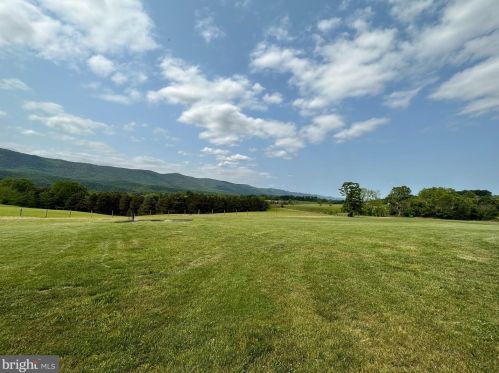 803 Hook Hill Rd, Richmond National Battlefiel VA  22835-3505 exterior