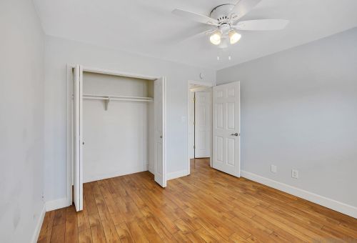 2045 Oliver Ave, San Diego CA 92109-5549 exterior