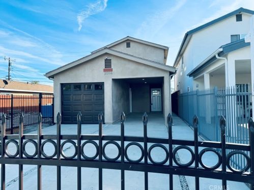 2014 Piru St, Compton CA  90222-3525 exterior