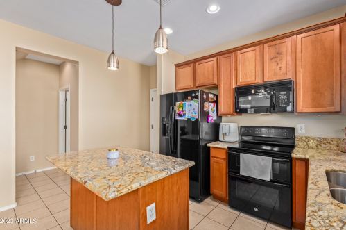 1743 Chatsworth, Mesa AZ 85212-2374 exterior