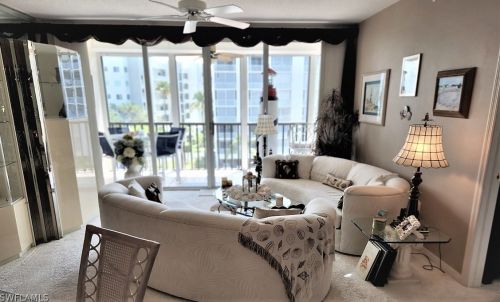 4431 Bay Beach Ln, Fort Myers Beach, FL 33931-5929