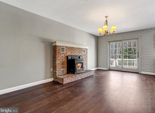 42 Overlook Dr, Primrose PA  17901-4028 exterior