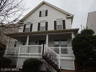 12045 Odion Ln, Woodbridge, VA 22192-5342