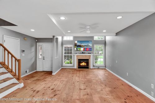 166 Primrose Ln, East Freehold NJ  07728-4077 exterior