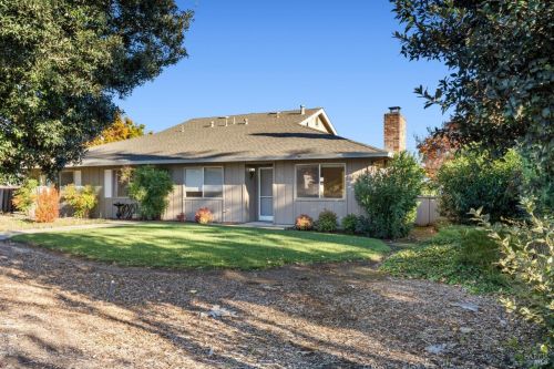 237 Mountain Vista Ln, Santa Rosa, CA 95409-6409