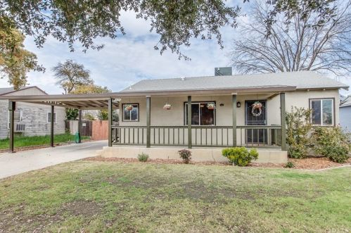 3625 Hedges Ave, Fresno, CA 93703-4122
