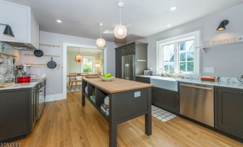 13 Chester Rd, Montclair NJ  07043-2412 exterior