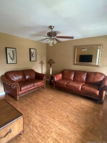 43 Tyler Way, Bristol CT  06010-9465 exterior