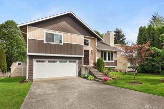 1804 211th Pl, Redmond WA  98074-4216 exterior