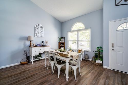 2739 Greystoke Dr, Xenia OH 45385-5720 exterior