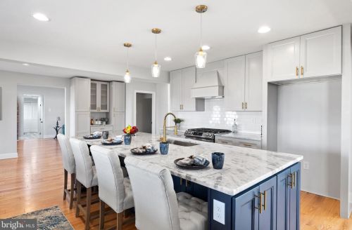 19 Russell Pl, Prospectville, PA 19002-3904