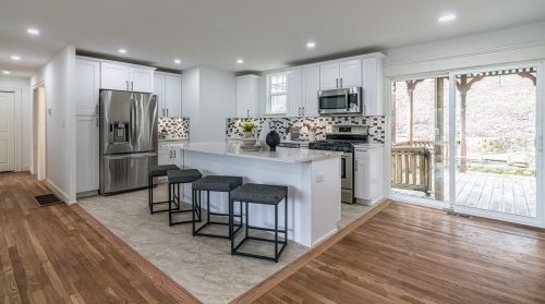 646 Westland Dr, Gibsonia PA  15044-9352 exterior