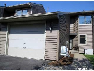 3135 Cedarbush Dr, Canandaigua, NY 14424-1700