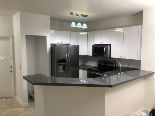 393 122nd Ter, Hollywood, FL 33025-5902