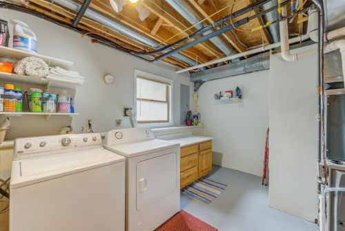 1116 Grandview Dr, Hudson WI  54016-1472 exterior