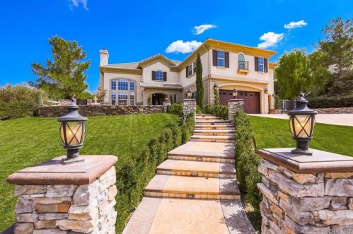 15251 Saddleback Rd, Santa Clarita, CA 91387-4723