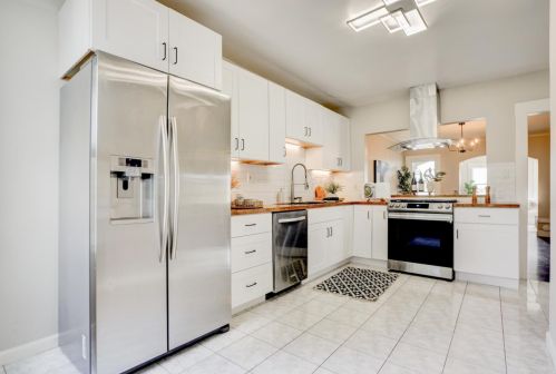 177 Elm Ave, San Bruno CA  94066-5402 exterior