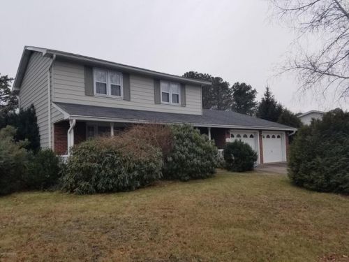 111 Mark Rd, Hazle Township, PA 18201-5610