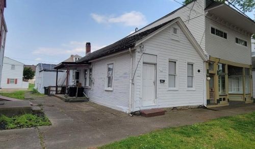 271 14th St, Ambridge PA 15003-4202 exterior