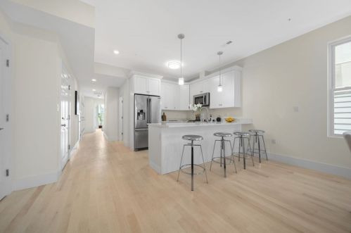 254 Spencer Ave, Chelsea MA  02150-2251 exterior