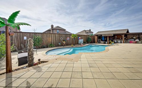 5466 Red Rose Trl, Midlothian TX 76065-8881 exterior