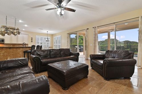 3640 Tayside Ct, Apopka FL  32712-4709 exterior