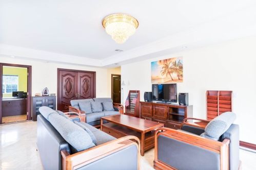 1951 Olympus Ave, City Of Industry CA  91745 exterior