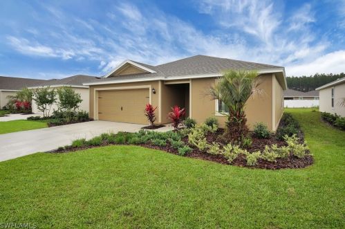 841 Franklin Ct, Ave Maria, FL 34142-2796