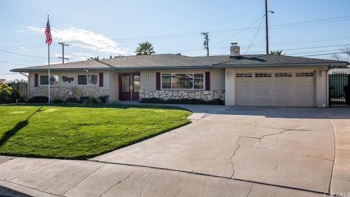 3966 Dwight Way, San Bernardino, CA 92404-2021