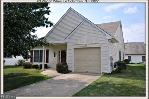 63 Wagon Wheel Ln, Columbus, NJ 08022-1100