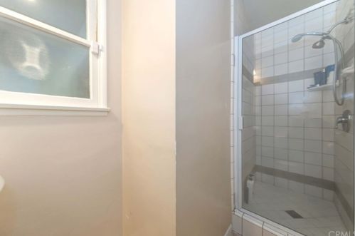 1740 Hickory Ave, Torrance CA 90503-7219 exterior