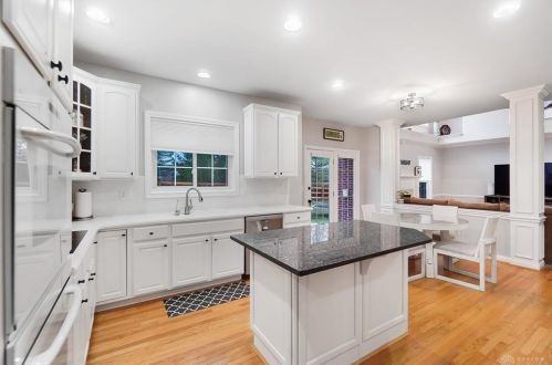 266 Forest Edge Dr, South Lebanon OH  45065-8736 exterior