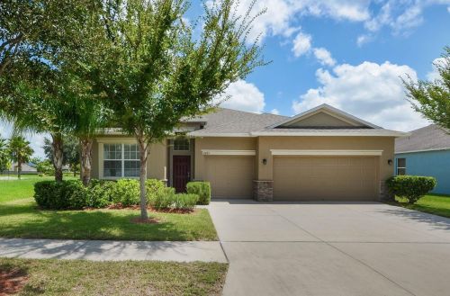 2643 Yukon Cliff Dr, Ruskin, FL 33570-6348