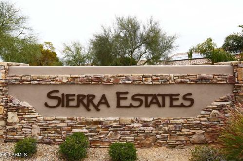 9324 Grandview St, Mesa, AZ 85207-4319