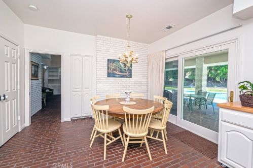 1520 Bonita Vista Dr, San Bernardino CA  92404-2104 exterior