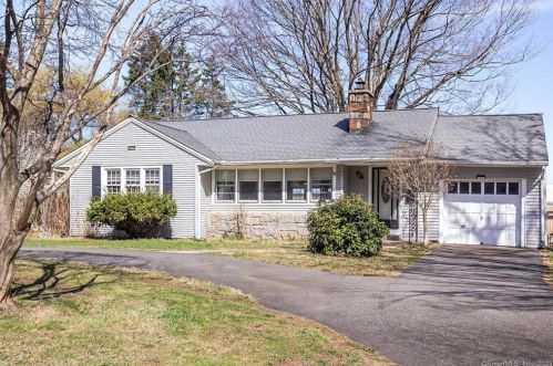 510 Wolcott St, Bristol, CT 06010-6429