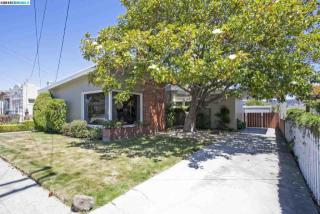 622 33rd St, Richmond, CA 94804-1538