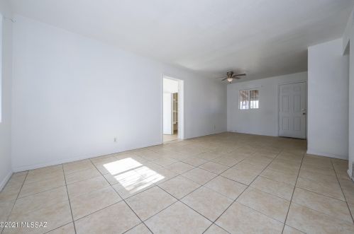 5509 24th St, Tucson, AZ 85711-5511