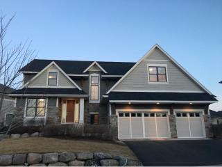 5130 Upland Ln, Minneapolis, MN 55446-2011